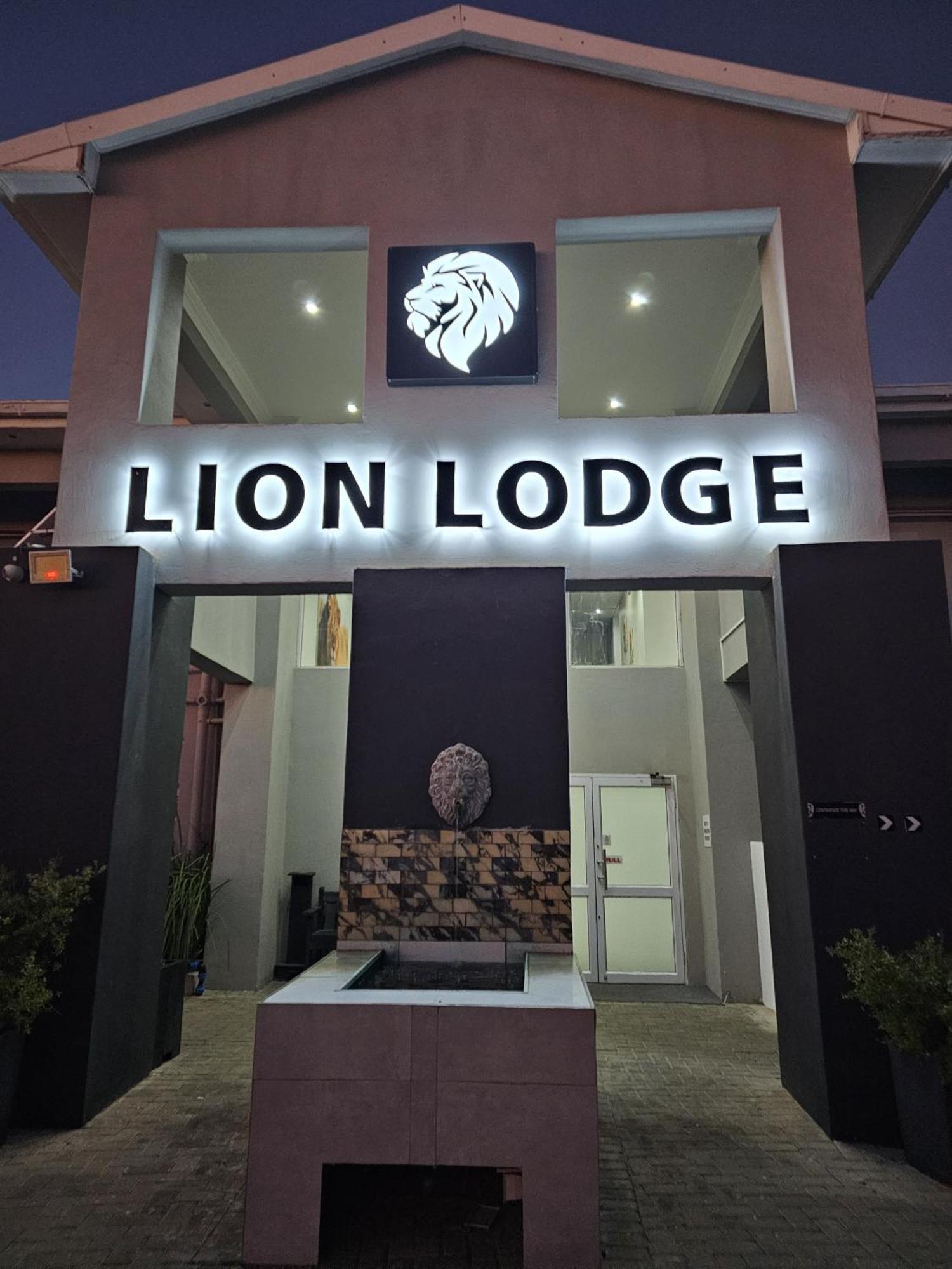 Lion Lodge Bloemfontein Zewnętrze zdjęcie